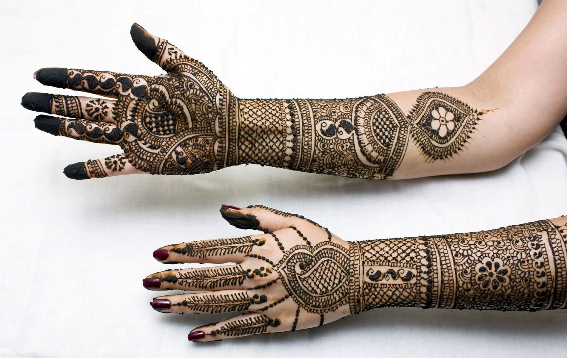  Mehandi Artist